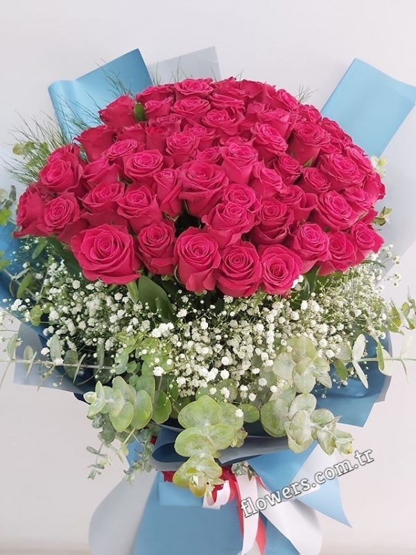 Deluxe 70 Red Rose Bouquet