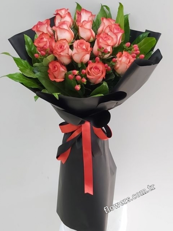 Attractive Rose Bouquet