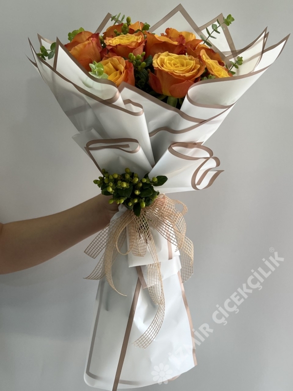 10 Orange Rose Bouquet