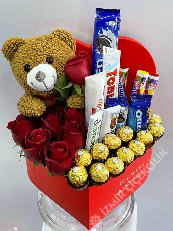 Lovely Rose & Chocolate Box