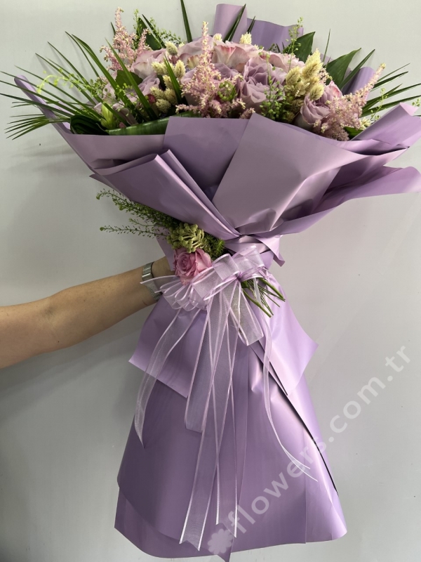 Deluxe Lilac Rose Bouquet