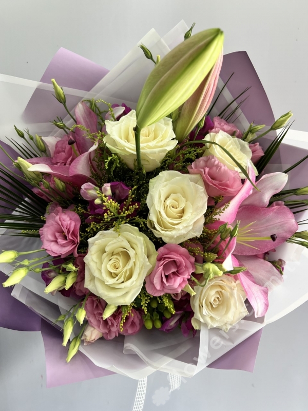 Lily & Rose Bouquet