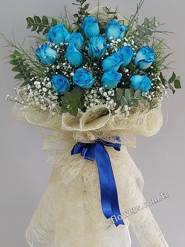 14 Blue Rose Bouquet
