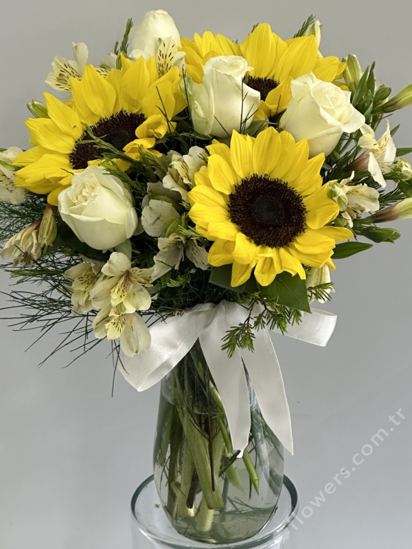 White roses and shop sunflowers