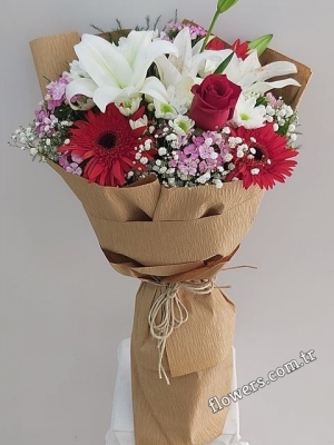 Attractive Mixed Flower Bouquet